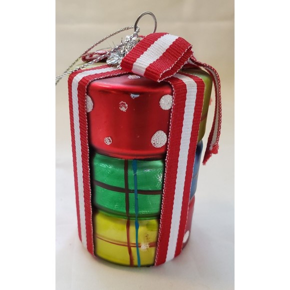 JS Stack Of Gifts Presents Boxes Glass Christmas Ornament - Picture 3 of 7